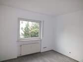 Kinderzimmer oder Büro - Etagenwohnung mit 75,00 m² in Nauheim zur Miete