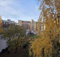 Ruhig, grün, mitten in der Stadt - Helle 3-Zimmer-Altbauwohnung im Wedding - Berlin