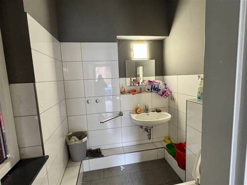 WC - Halle in Buchholz in der Nordheide zur Miete