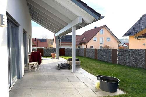 überdachte Außenterrasse - 