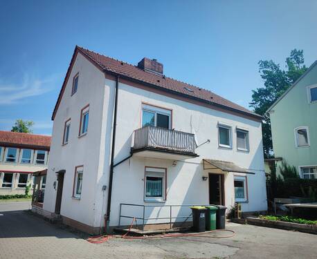 Ansicht Rückseite - 5 Zimmer Einfamilienhaus zum Kaufen in Coburg