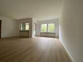 Wohn-/Essbereich - Gepflegte 3-Zimmer-Wohnung in Erlangen-Bruck