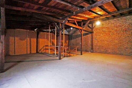 Ungeheizte Lagerfläche - 