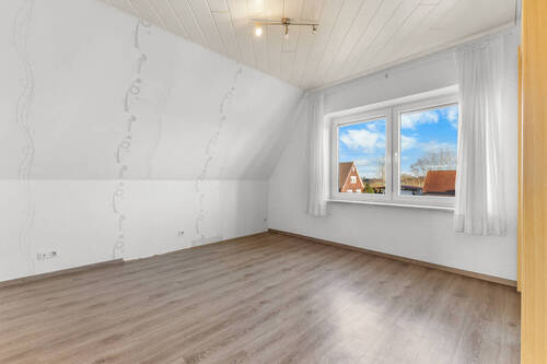 Schlafzimmer 2 OG - 