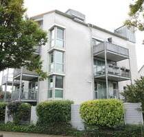 Attraktive 4-Zimmer-Wohnung, zwei Balkone und TG-Stellplatz in Mannheim (Erbpacht)