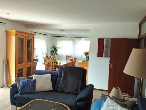 EG Wohnung Esszimmer/ Wohnzimmer - 