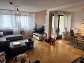 Wohnzimmer - 3 Zimmer Etagenwohnung zum Kaufen in Möhrendorf