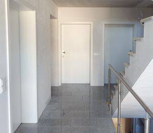 Treppenhaus.jpg - 2 Zimmer Etagenwohnung zum Kaufen in Kleve