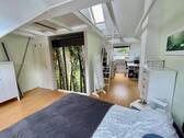 Dachstudio mit Bett.jpeg - 