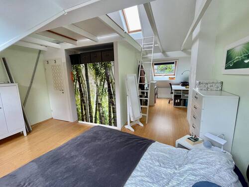 Dachstudio mit Bett.jpeg - 
