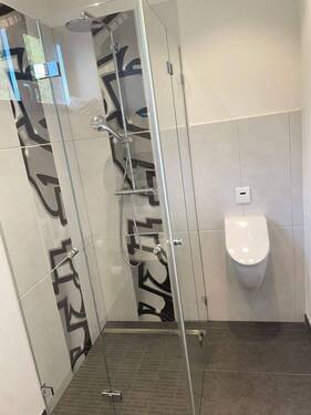 Gäste WC mit Urinal - 