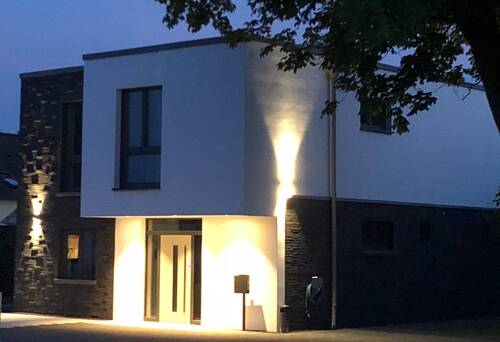 Nachts mit gedimmter Beleuchtung - Einfamilienhaus mit 169,00 m&sup2; in Kaltenkirchen zur Miete