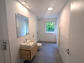Referenzbild Badezimmer - Frei werdende 4-Zimmer-Wohnung in Neubau von 2023