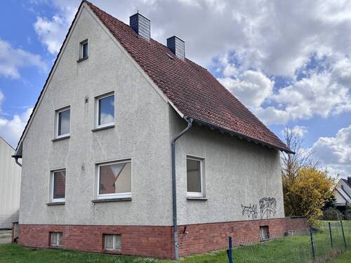Bild 2 - 6 Zimmer Mehrfamilienhaus, Wohnhaus zum Kaufen in Wunstorf / Klein Heidorn