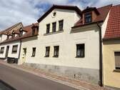 Außenansicht - Dreifamilienhaus in Querfurt - 150.000,00 EUR Kaufpreis, ca.  249,40 m² Wohnfläche