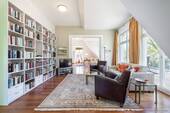 Wohnzimmer - 4 Zimmer Etagenwohnung zum Kaufen in Berlin