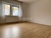 Haus 1 Dachgeschoss Zimmer 1 - 