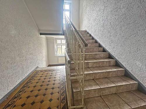 Treppenhaus - 4 Zimmer Etagenwohnung in Limbach-Oberfrohna