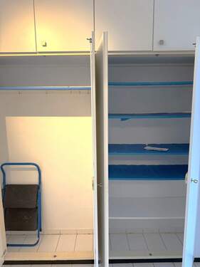 Lagerschrank im Flur.jpeg - 