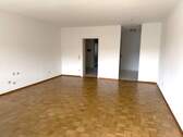 Wohnzimmer Ans. 2.jpeg - 2 Zimmer Etagenwohnung zur Miete in Düsseldorf