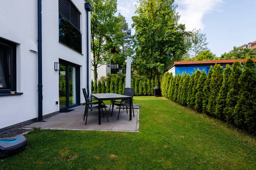 Großer Privatgarten - 