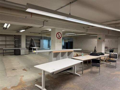 IMG_6457 - Lager im Untergeschoss an der Autobahnausfahrt Holzhauser Str. zu mieten