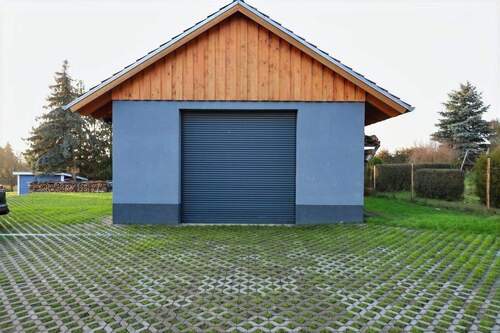 Garage - 