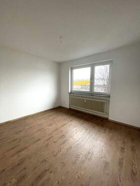 Zimmer 3 - 