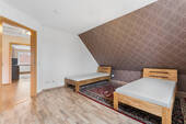 Schlafzimmer 1 OG - 