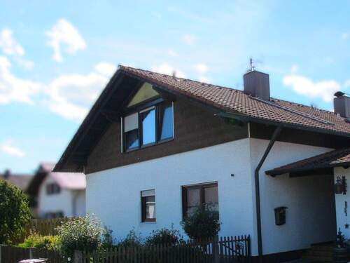 Außenansicht - 4 Zimmer Mehrfamilienhaus, Wohnhaus zum Kaufen in Ering