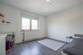 Zimmer 3 - 