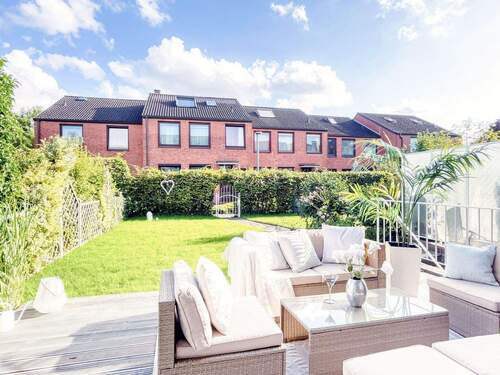 Terrasse und Garten - Reihenmittelhaus mit 110,00 m² in Ludwigshafen zum Kaufen