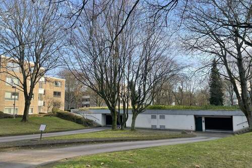 TG-Stellplatz, Ansicht Zufahrt - Beste Gelegenheit: TG-Stellplatz zum Verkauf, Nähe MB-Landsknecht