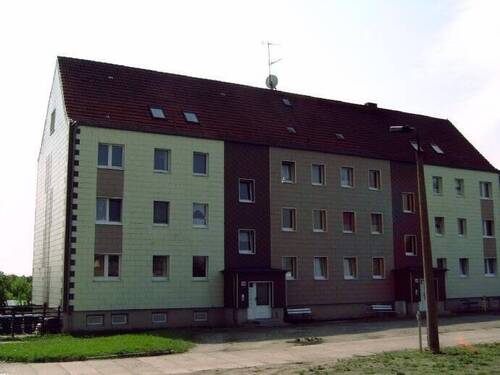 Hauseingänge - Wohnen auf dem Lande - 595,00 EUR Kaltmiete, ca.  119,60 m² Wohnfläche