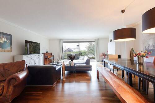 Offener Wohn- und Essbereich - Einfamilienhaus mit 272,50 m&sup2; in Bad Soden am Taunus zum Kaufen