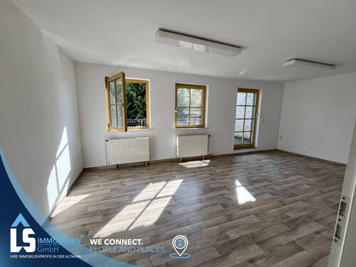 Raum 4 mit Terrasse - 
