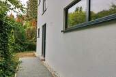 Hauseingang (2) - 