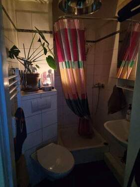 Duschbad mit Beleuchtung .jpg - 