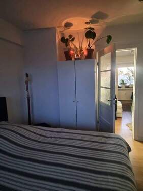 Kleiderschrank .jpg - 