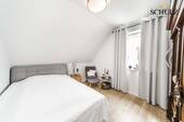 Schlafzimmer 1 OG - 