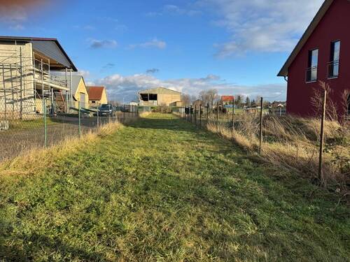 Blick von der Straße - Kleines Grundstück für Tinyhouse