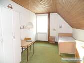 Zimmer 4 - 