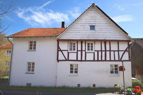 Außenansicht - 5 Zimmer Einfamilienhaus in Waldkappel