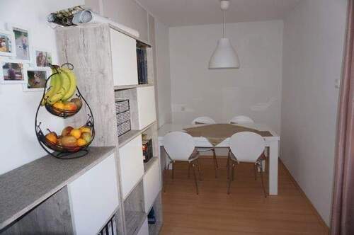 Büro oder Eßzimmer - 