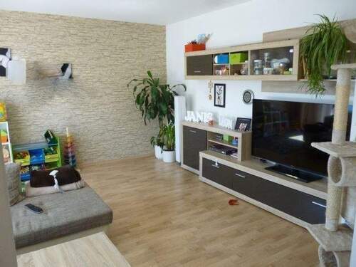 Wohnzimmer - Etagenwohnung mit 101,60 m&sup2; in Trostberg zur Miete