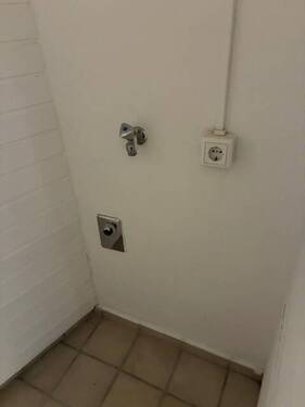 Waschmaschinenanschluss - 