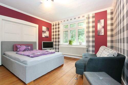 Schlafzimmer 1 - 
