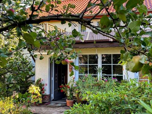Titelbild - Mehrgenerationenwohnen in Berlin-Rosenthal - Platz für zusätzliche Häuser auf dem Grundstück