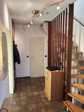 Diele und Treppenhaus - 