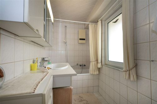 Badezimmer Erdgeschoss - 